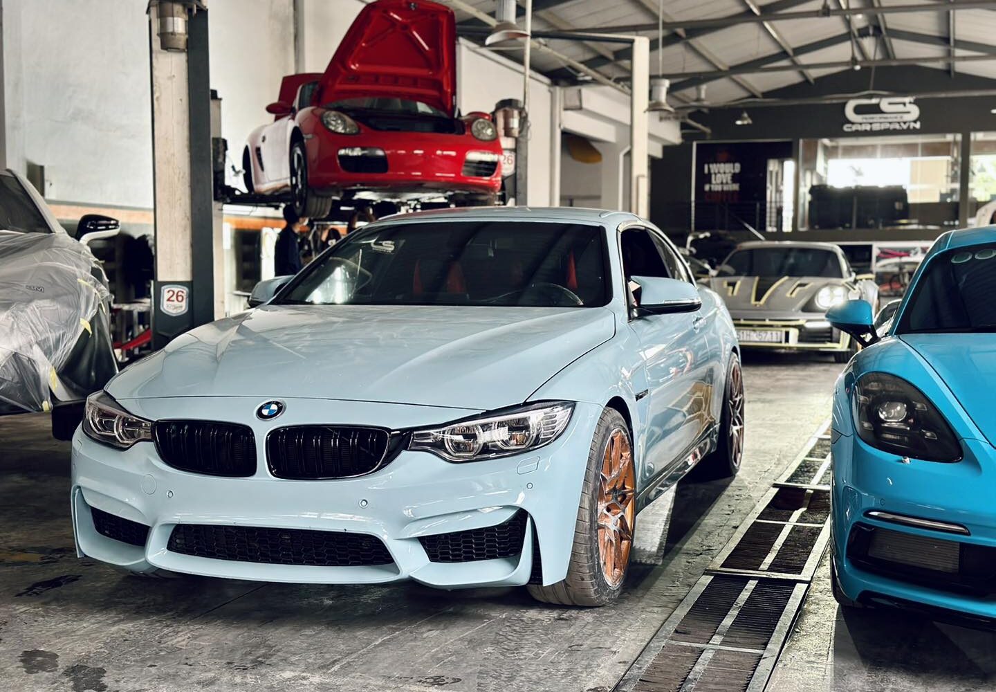 sơn xe BMW 320i sơn xe BMW 320i